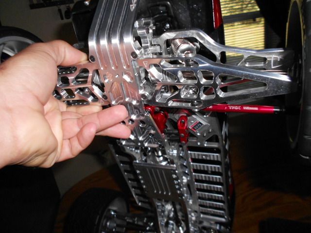 e maxx brushless motor